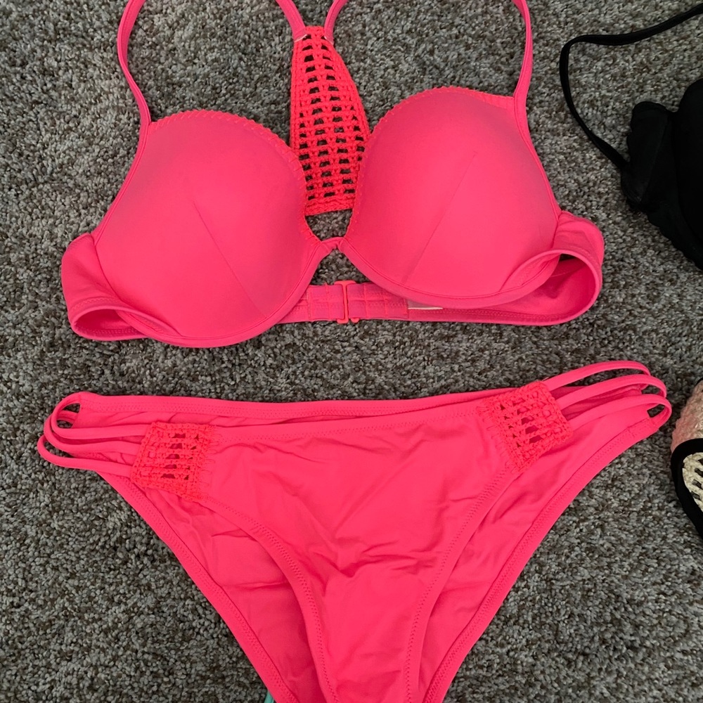 Swim suit